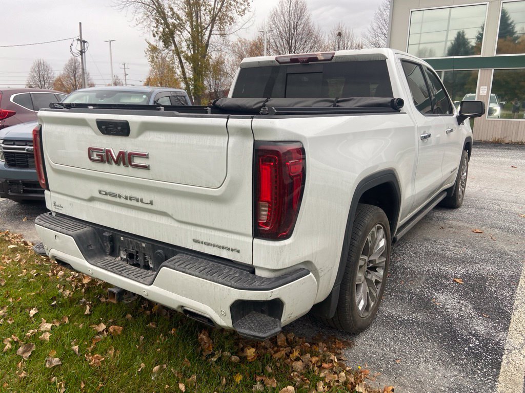Used 2023 Summit White GMC Denali image 5