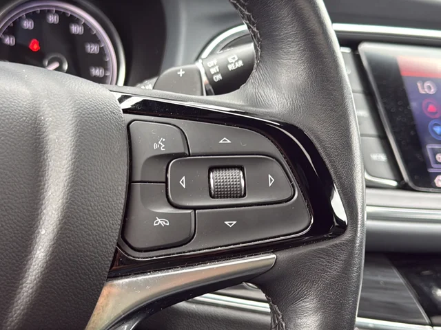 Used 2023 Black Buick Essence image 17
