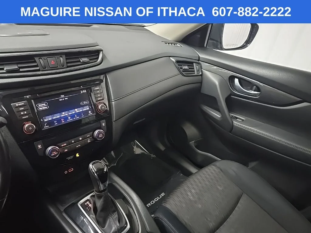 Used 2018 Gray Nissan SV image 27