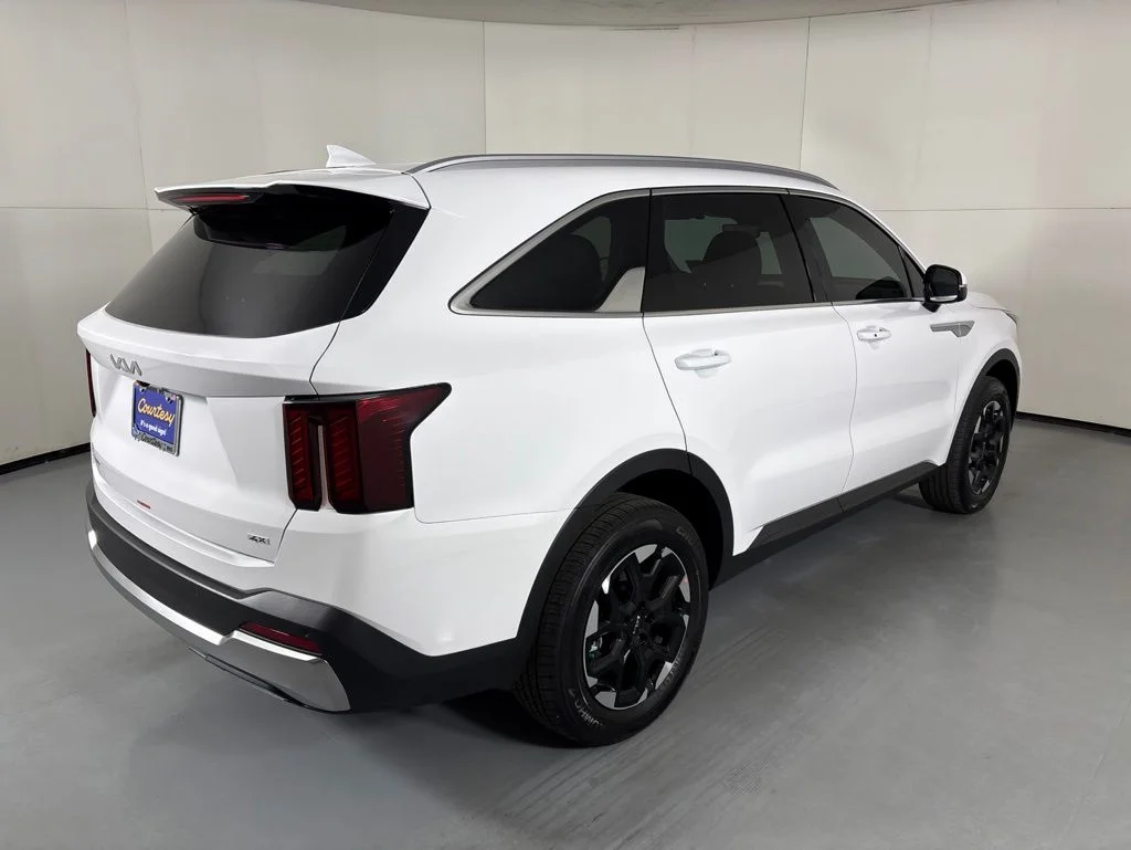 New 2026 White Kia S image 8