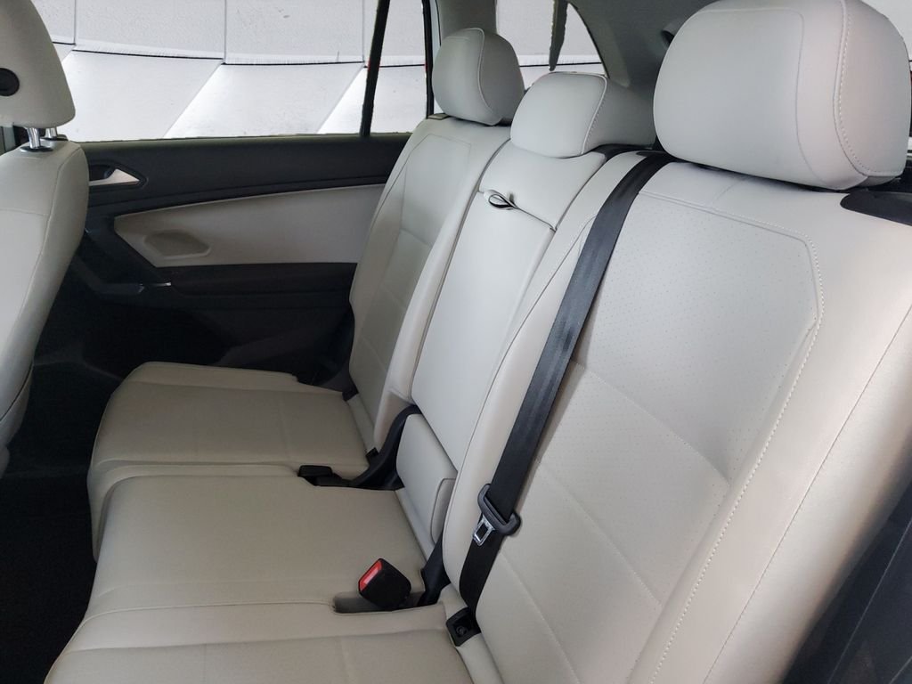 Used 2020 Beige Volkswagen 2.0T SE image 18