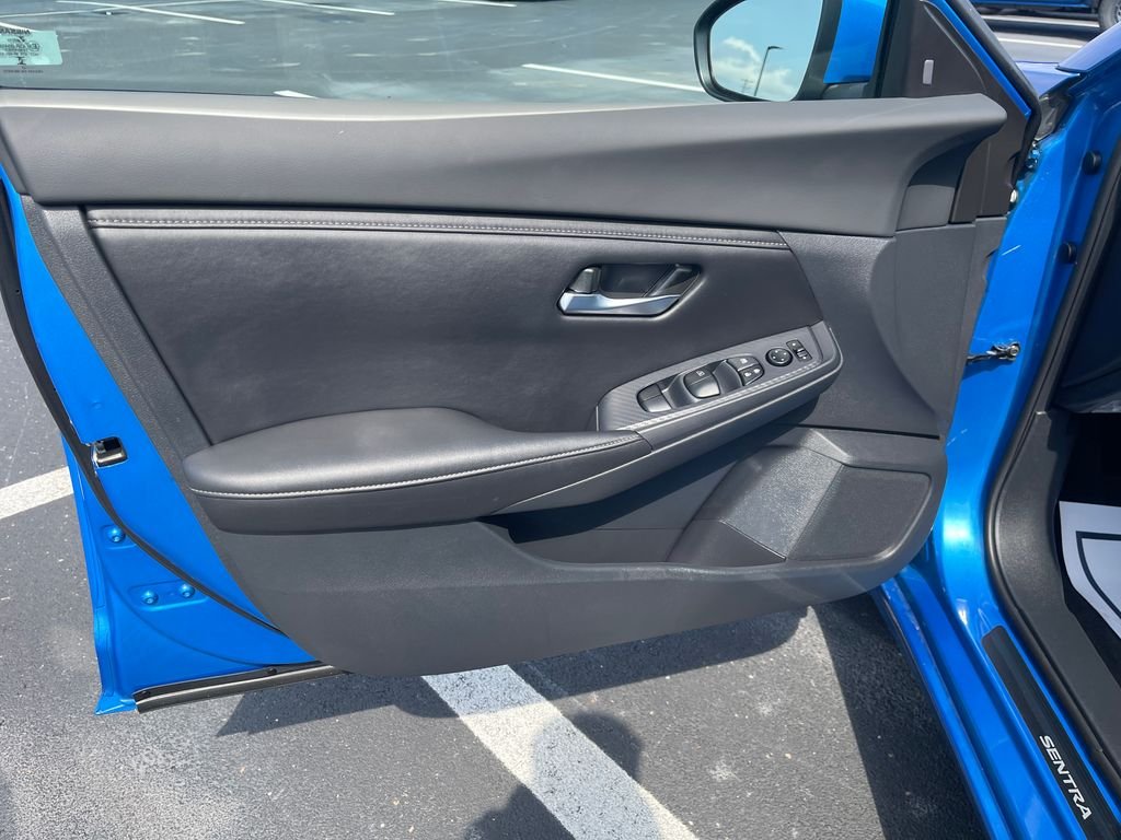 Used 2023 Blue Nissan SV image 12