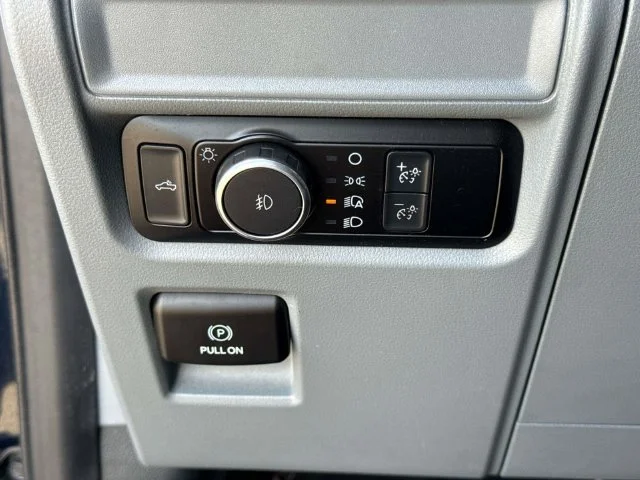 Used 2023 Blue Ford XLT image 35