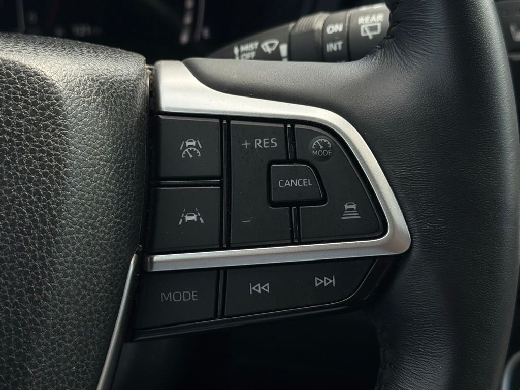Used 2024 Silver Toyota XLE image 28