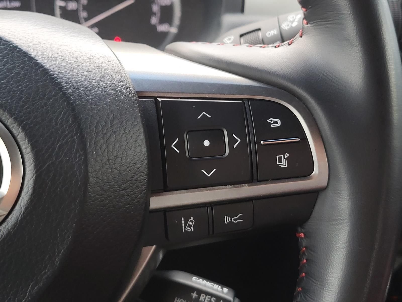 Used 2023 Atomic Silver Lexus 460 image 29
