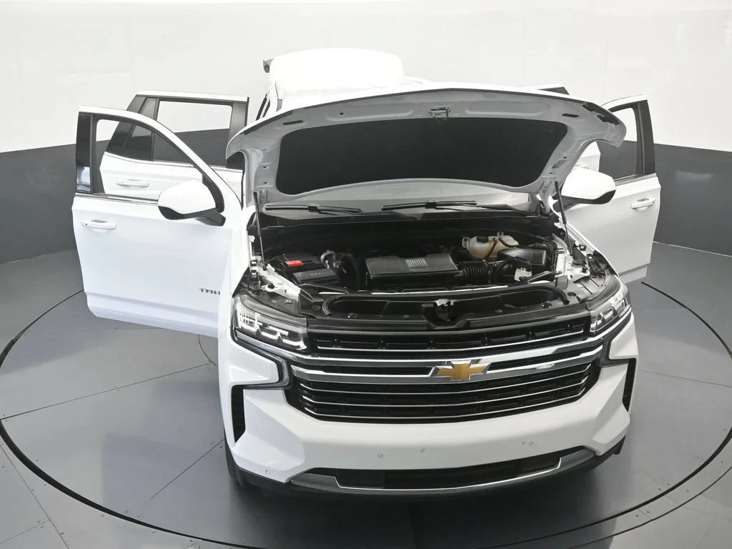 Used 2024 Summit White Chevrolet LT image 69
