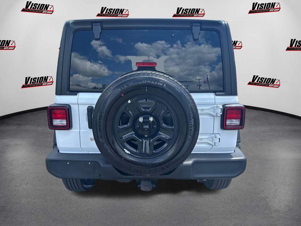 Used 2023 White Jeep Sport image 6