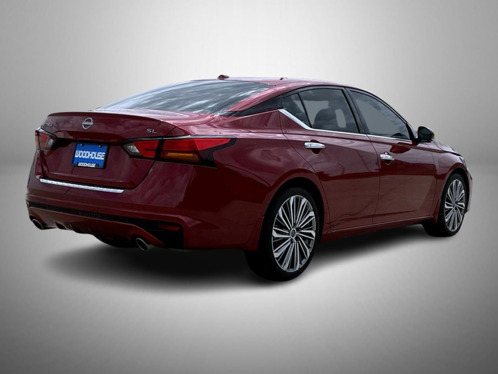 Used 2023 Red Nissan 2.5 SL image 5