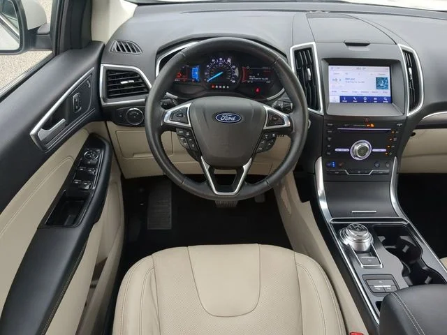 Certified Used 2019 White Platinum Tri-Coat Metallic Ford Titanium image 16