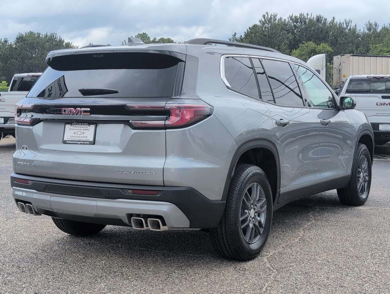 New 2026 Sterling Metallic GMC Elevation image 6