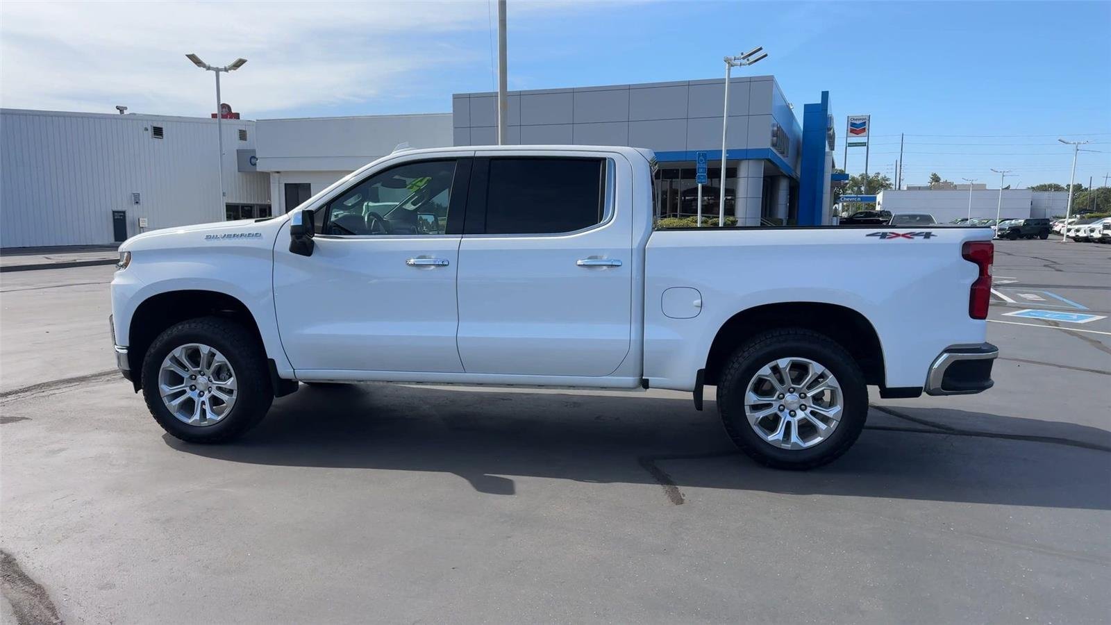Certified Used 2021 SUMMIT WHITE Chevrolet LTZ image 8