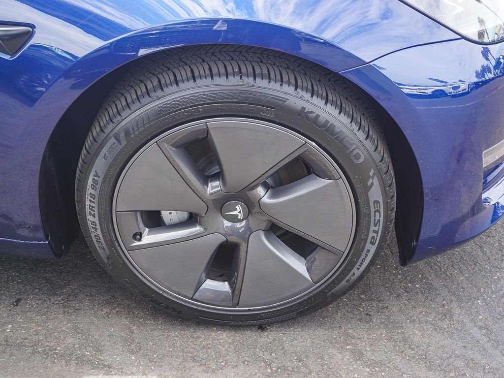 Used 2023 Deep Blue Metallic Tesla Base image 10