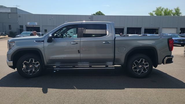 2026 GMC Sierra 1500 SLT - Photo 4