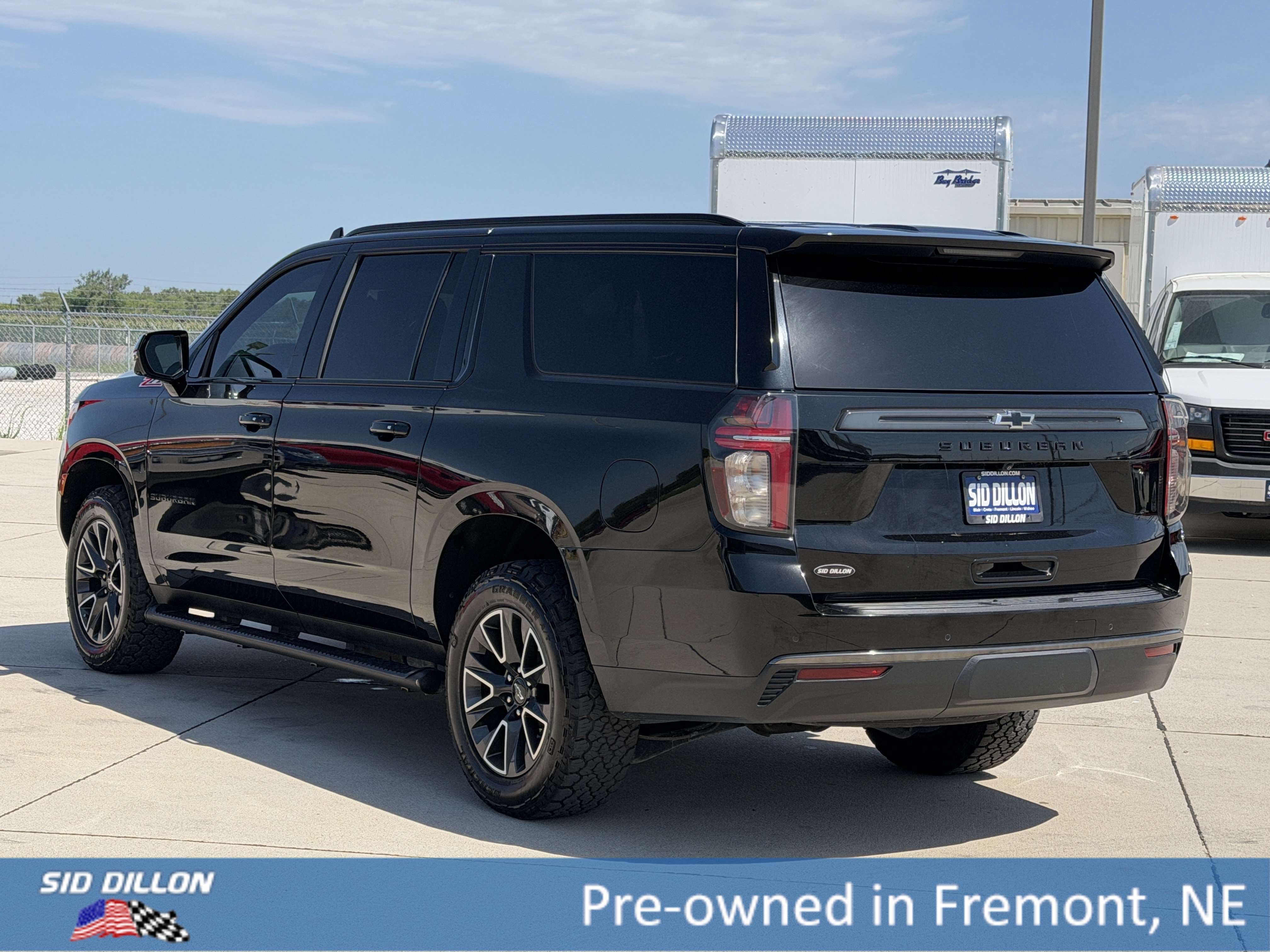 Used 2022 Black Chevrolet Z71 image 8