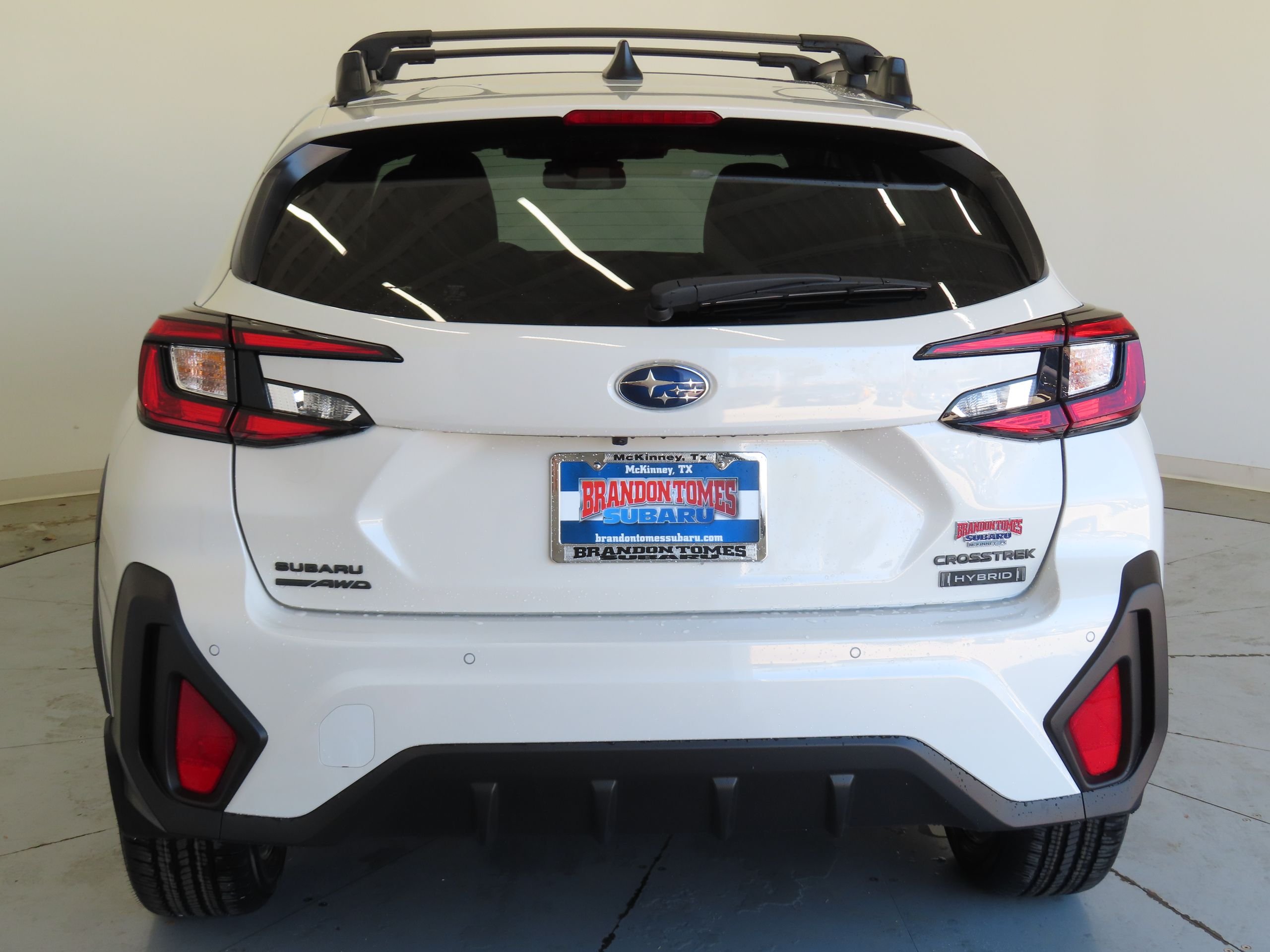 New 2026 CRYSTAL WHITE PEARL Subaru Limited Hybrid image 4