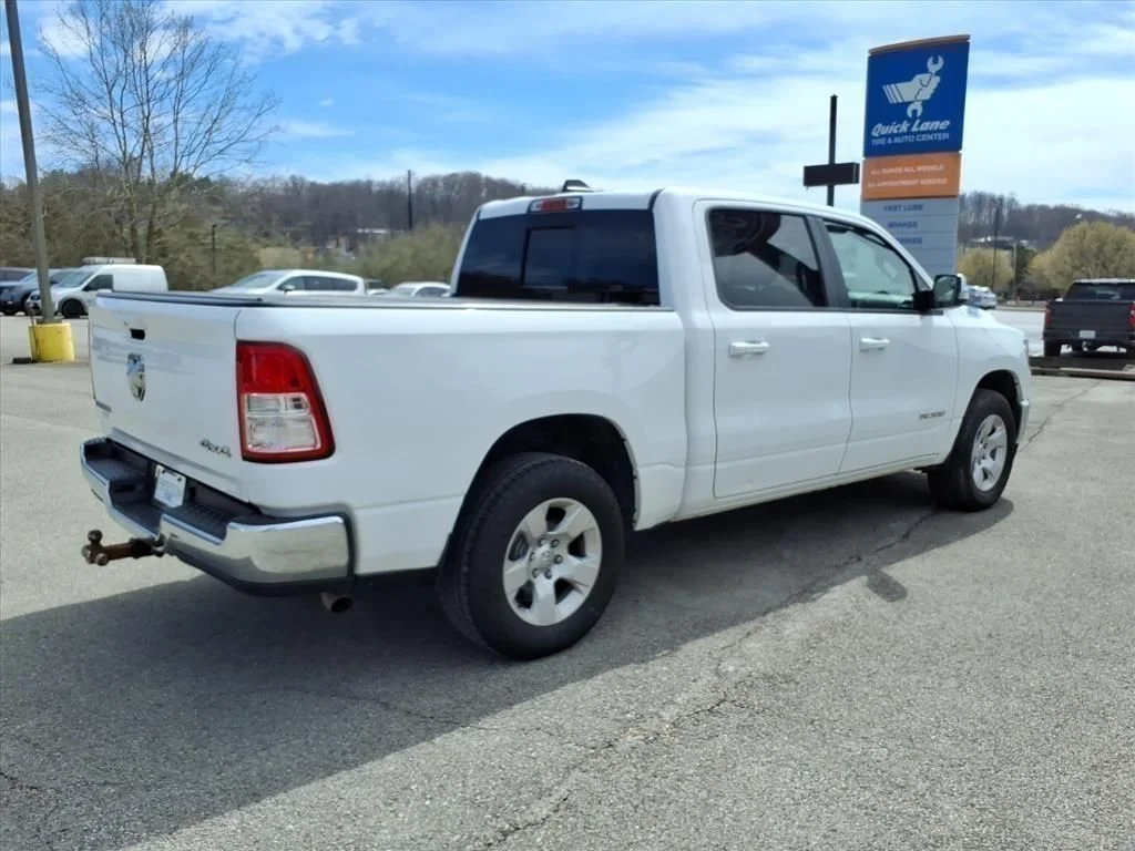 Used 2022 White Ram Big Horn/Lone Star image 6