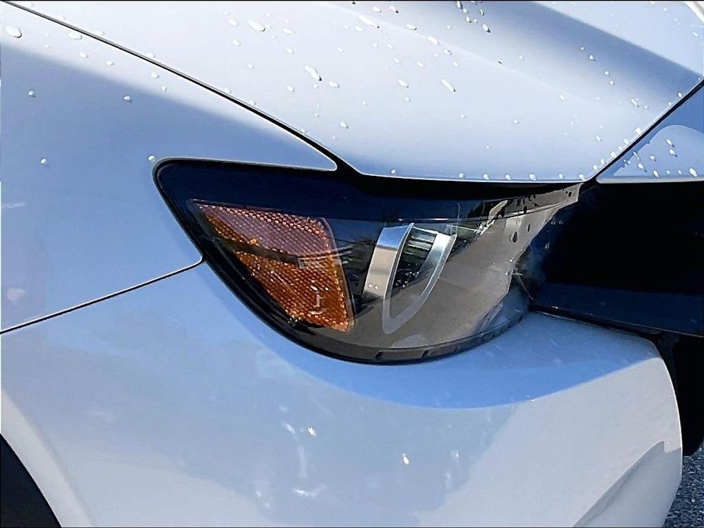 Used 2025 Wind Chill Pearl Mazda 2.5 S Select Package image 31
