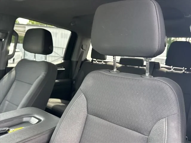 Used 2023 White Chevrolet LT image 21