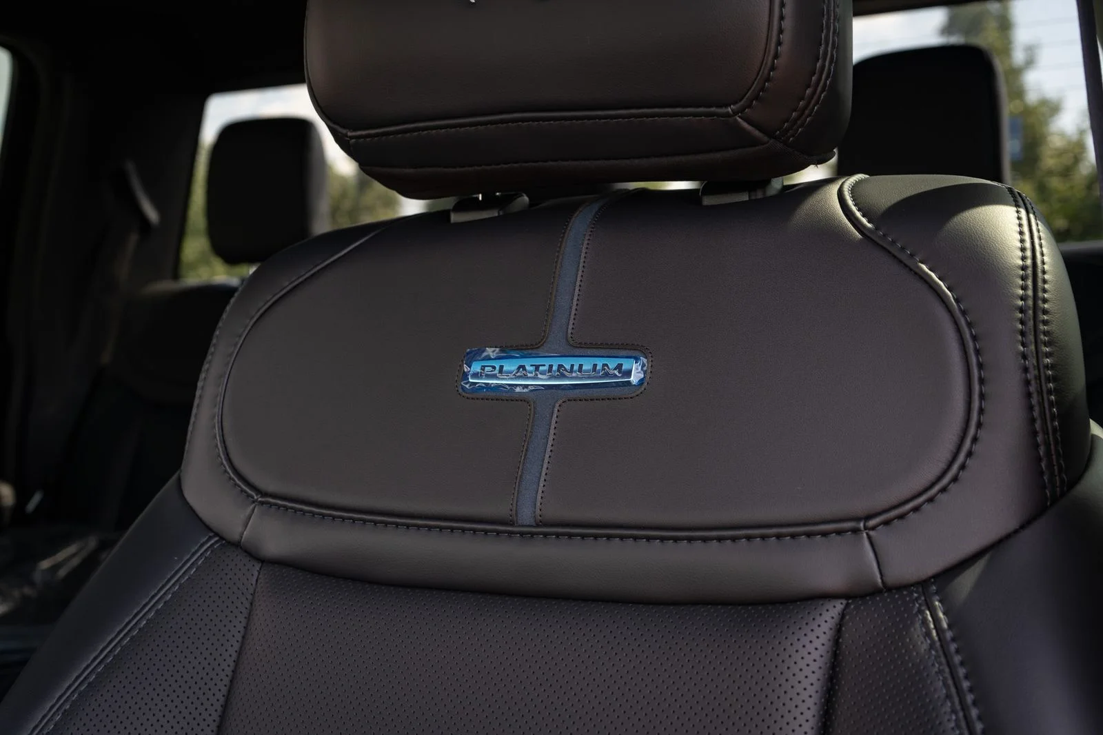New 2026 Agate Black Metallic Ford F-350® Platinum® image 34