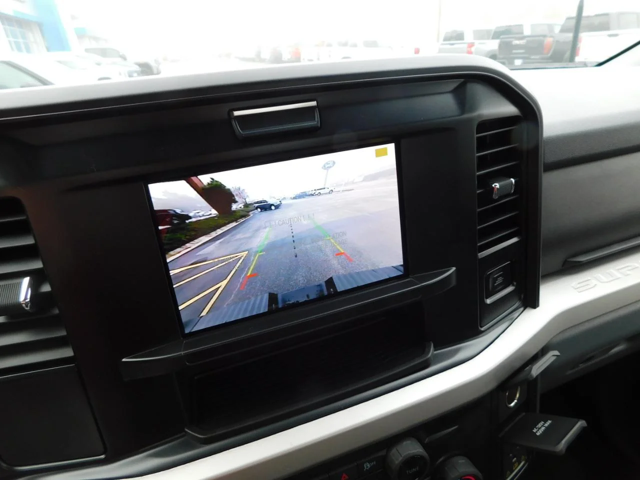 New 2026 Oxford White Ford F-350® XLT image 26