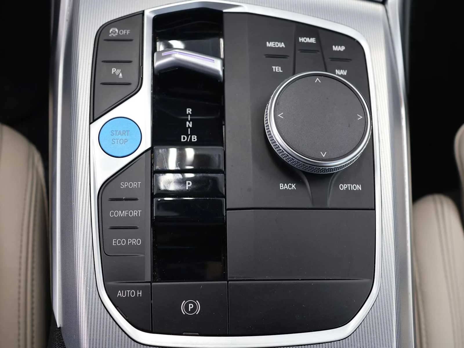 Used 2023 Skyscraper Grey Metallic BMW eDrive40 image 24
