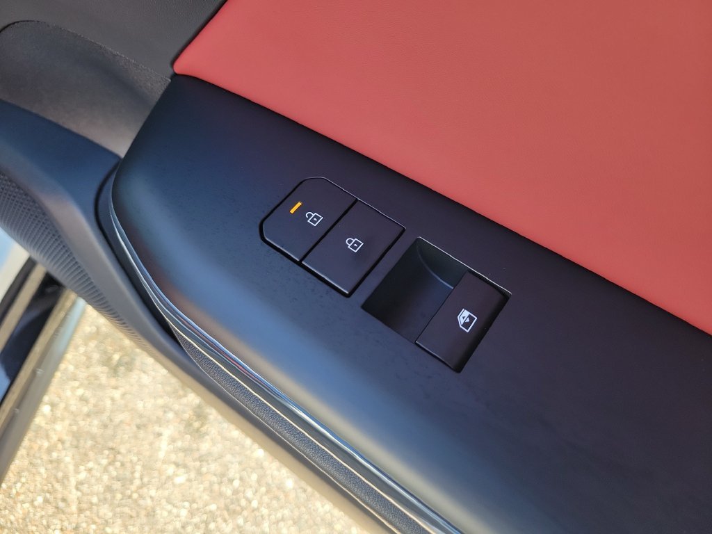 New 2026 Snow White Pearl Kia GT-Line image 11