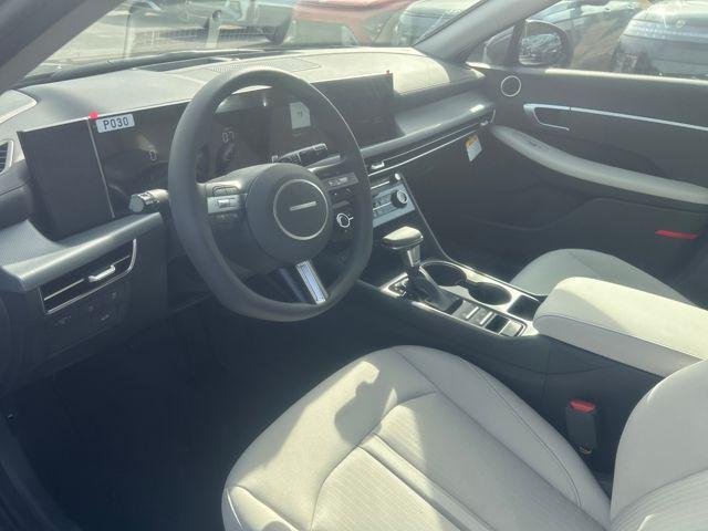 New 2026 Gray Hyundai SE image 11