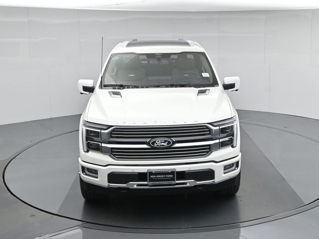 New 2026 White Ford Platinum image 40