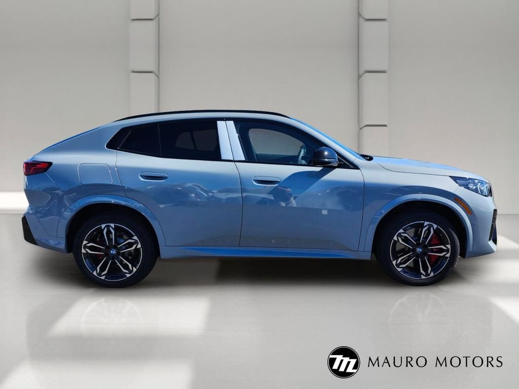 New 2027 Gray BMW xDrive28i image 3