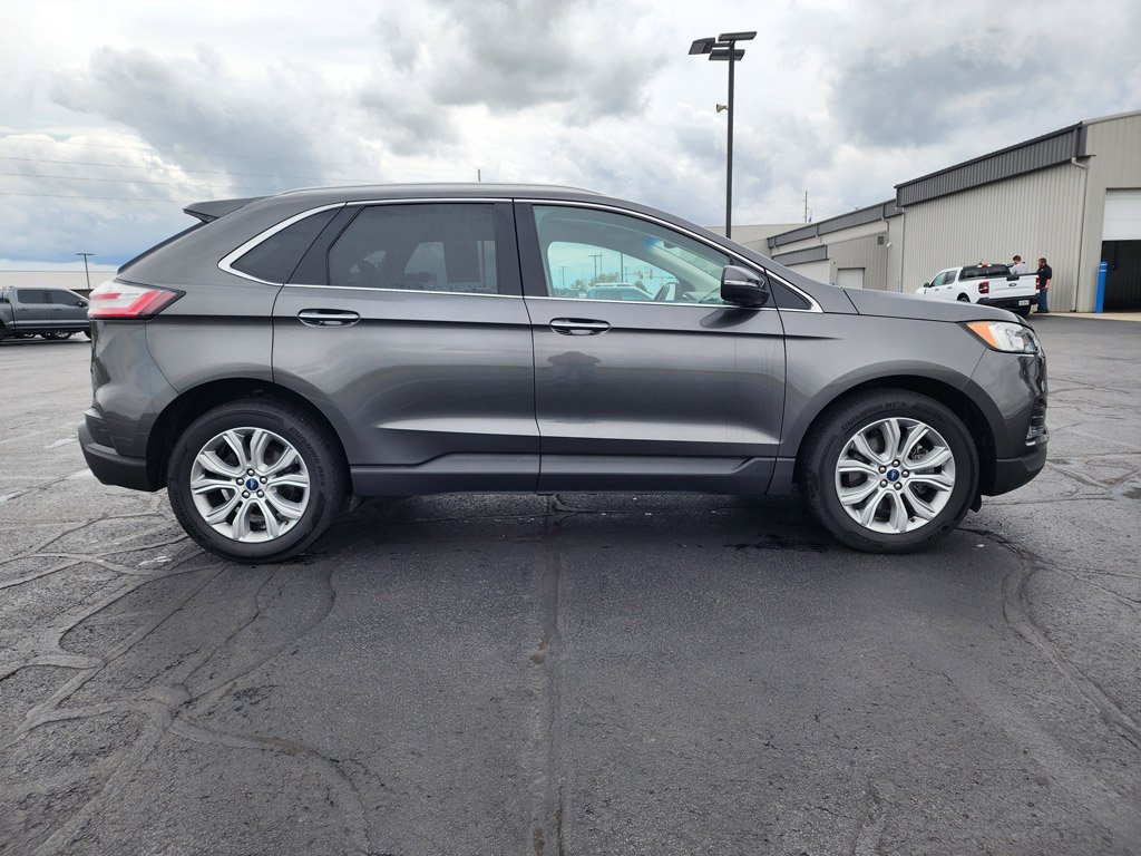 Used 2019 Magnetic Metallic Ford Titanium image 3