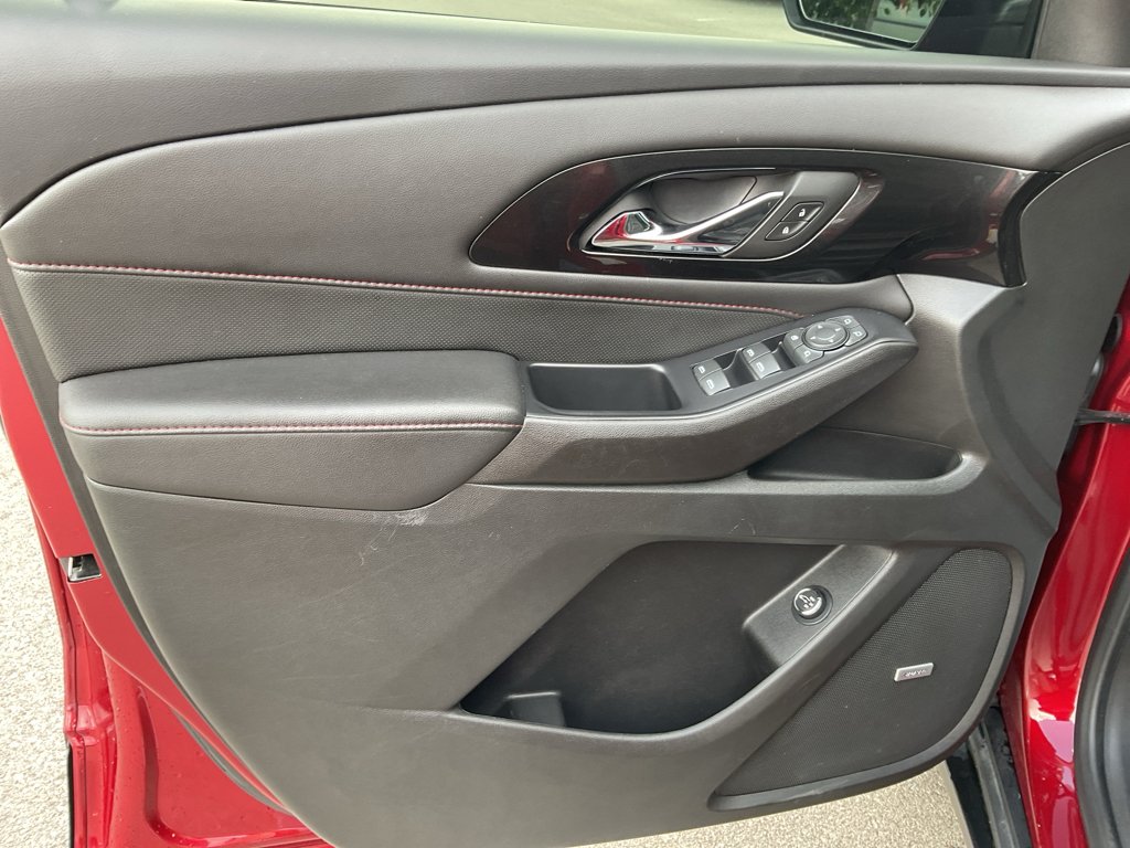 Used 2022 Cherry Red Tintcoat Chevrolet RS image 21