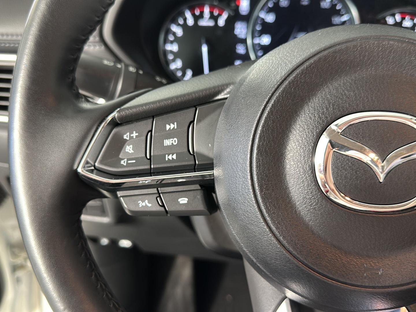 Used 2021 Snowflake White Pearl Mazda Grand Touring image 21