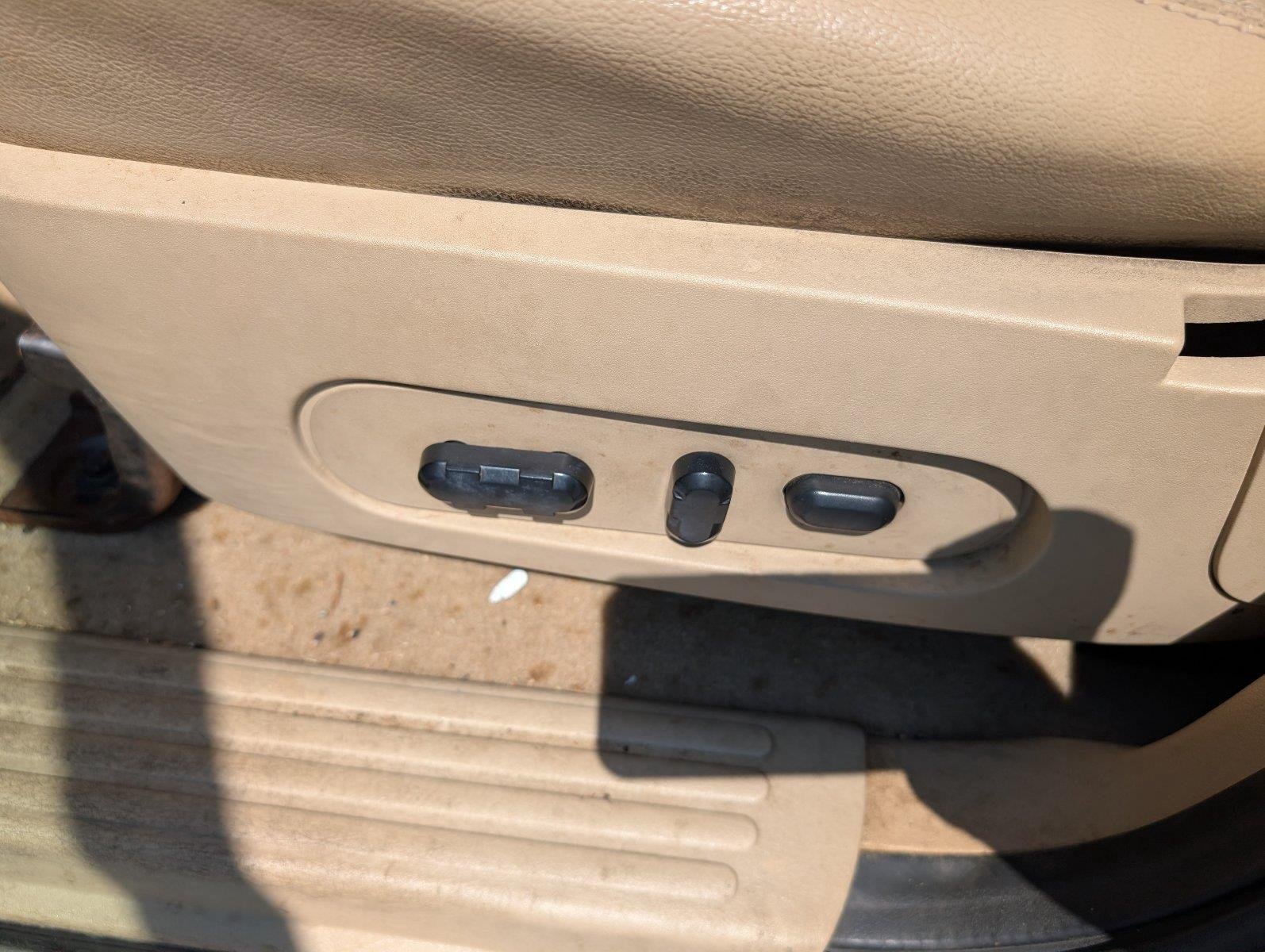 Used 2006 Mineral Grey Metallic Ford Eddie Bauer image 15