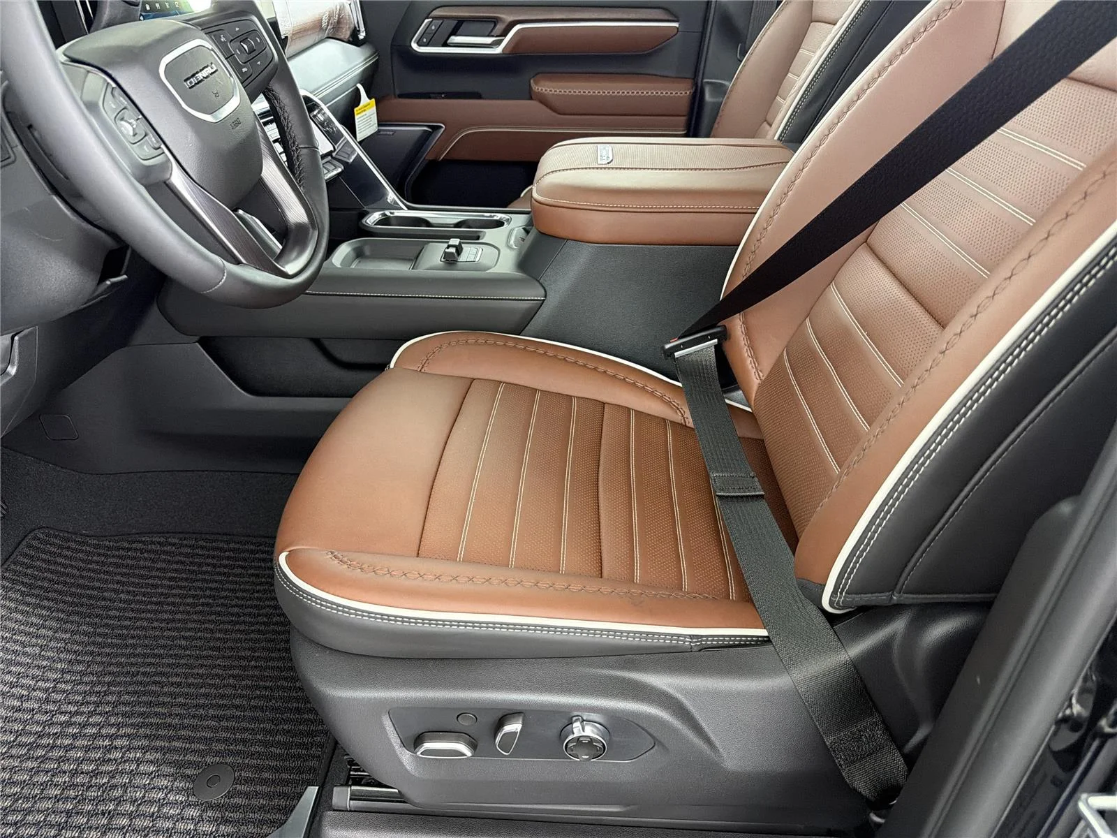 New 2026 Onyx Black GMC Denali Ultimate image 8