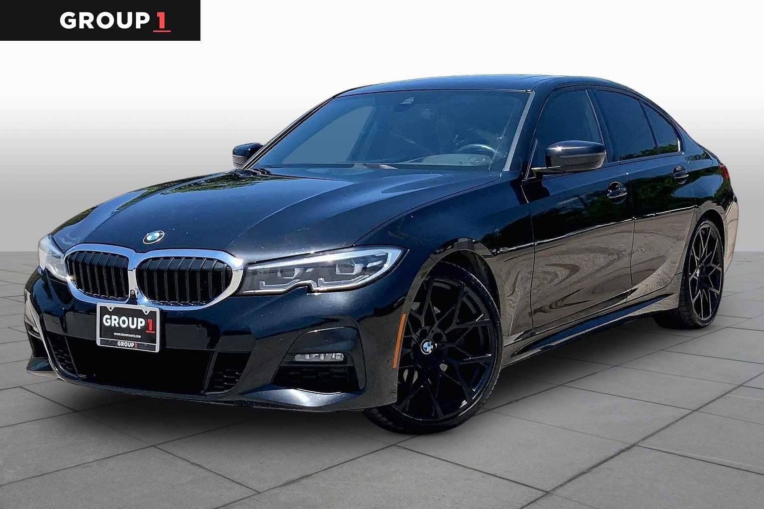 2021 BMW 3 Series 330i Sedan's photo