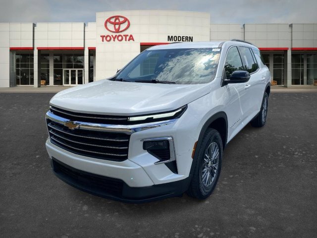 2025 Chevrolet Traverse FWD LT