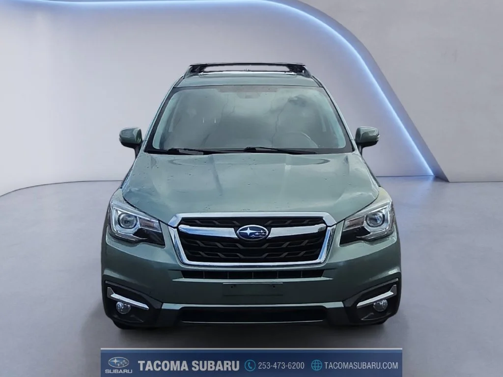 Used 2018 Green Subaru 2.5i Touring image 8