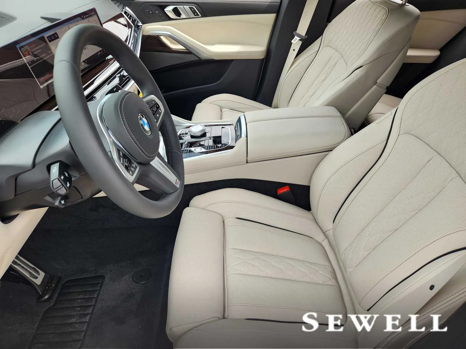 New 2027 Mineral White Metallic BMW xDrive40i image 4