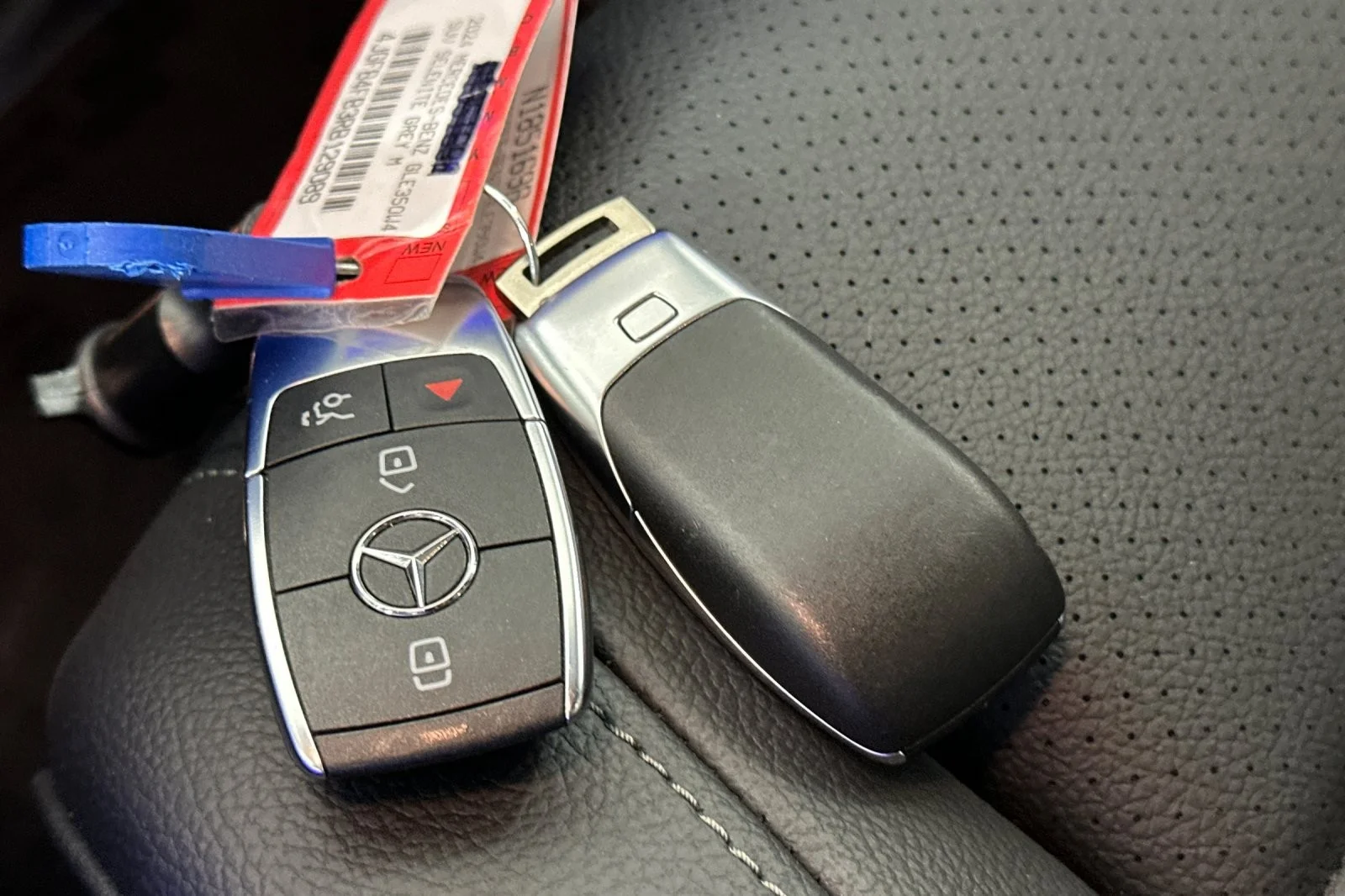 Used 2024 SELENITE GRAY Mercedes-Benz GLE 350 4MATIC® SUV image 25