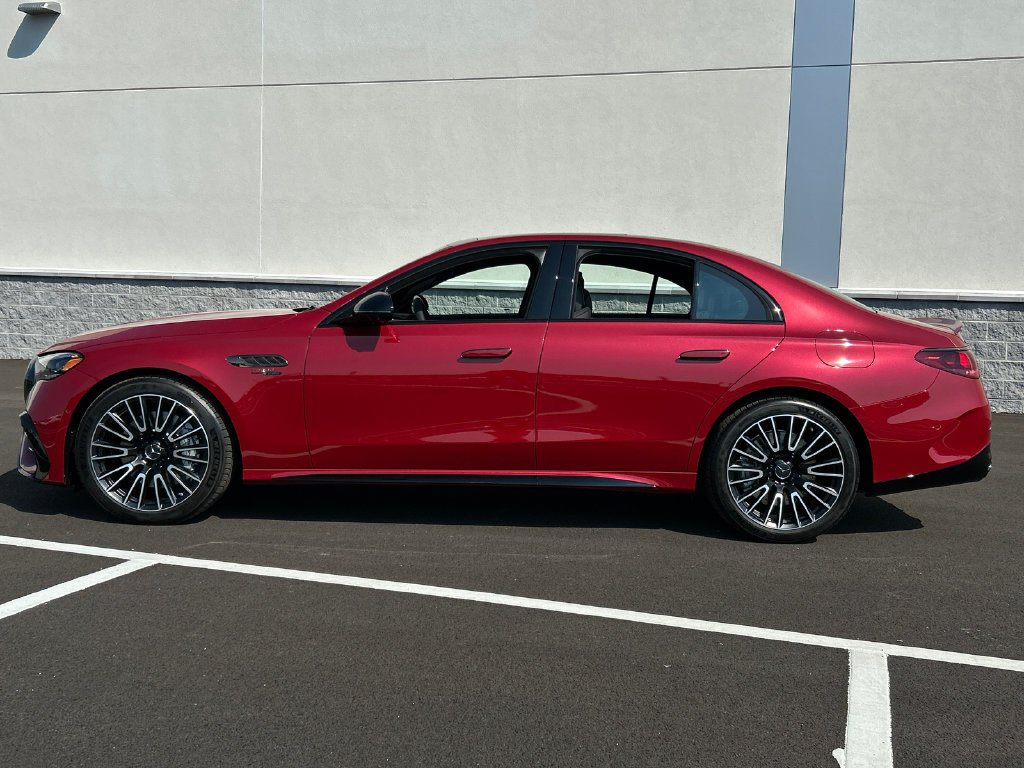 New 2027 MANUFAKTUR Patagonia Red Metallic Mercedes-Benz AMG® E 53 Hybrid Sedan image 42