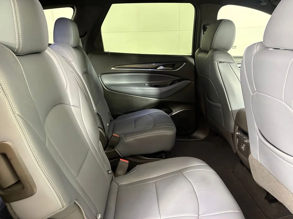 Used 2023 Blue Buick Essence image 20