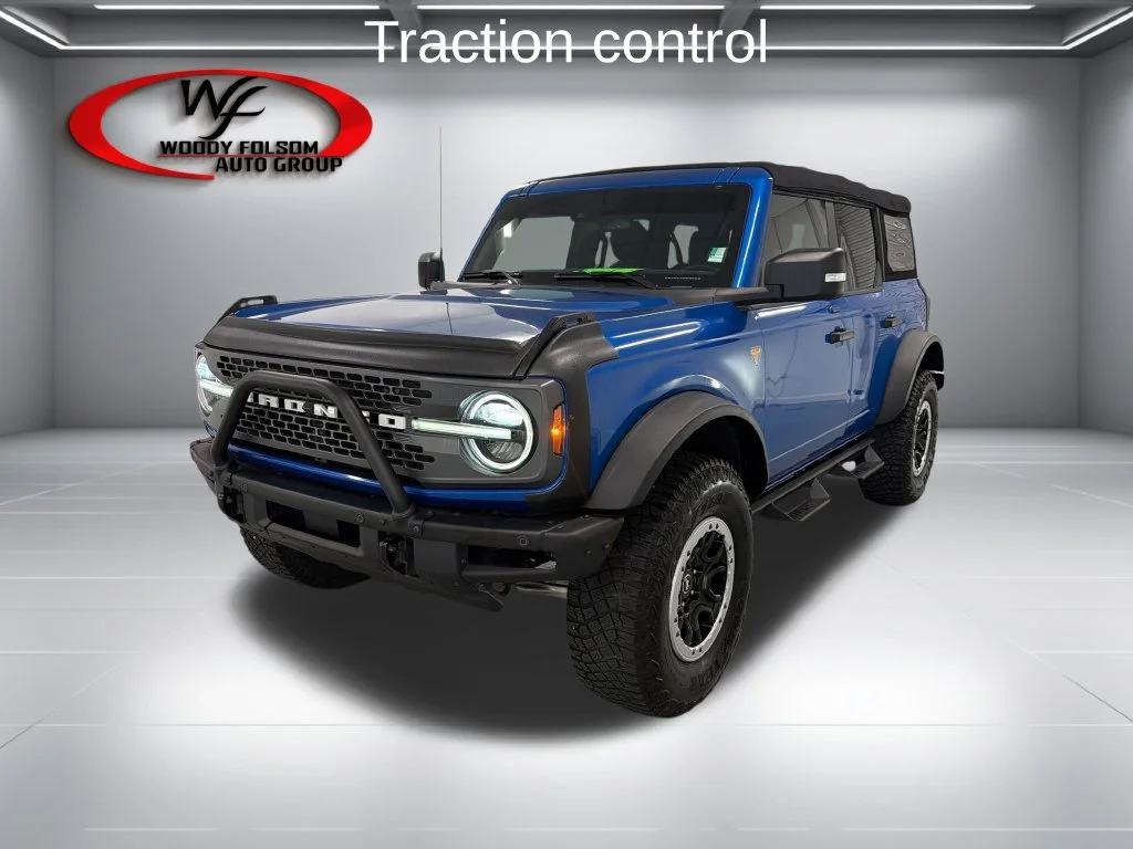Used 2023 Velocity Blue Met Ford Base image 3