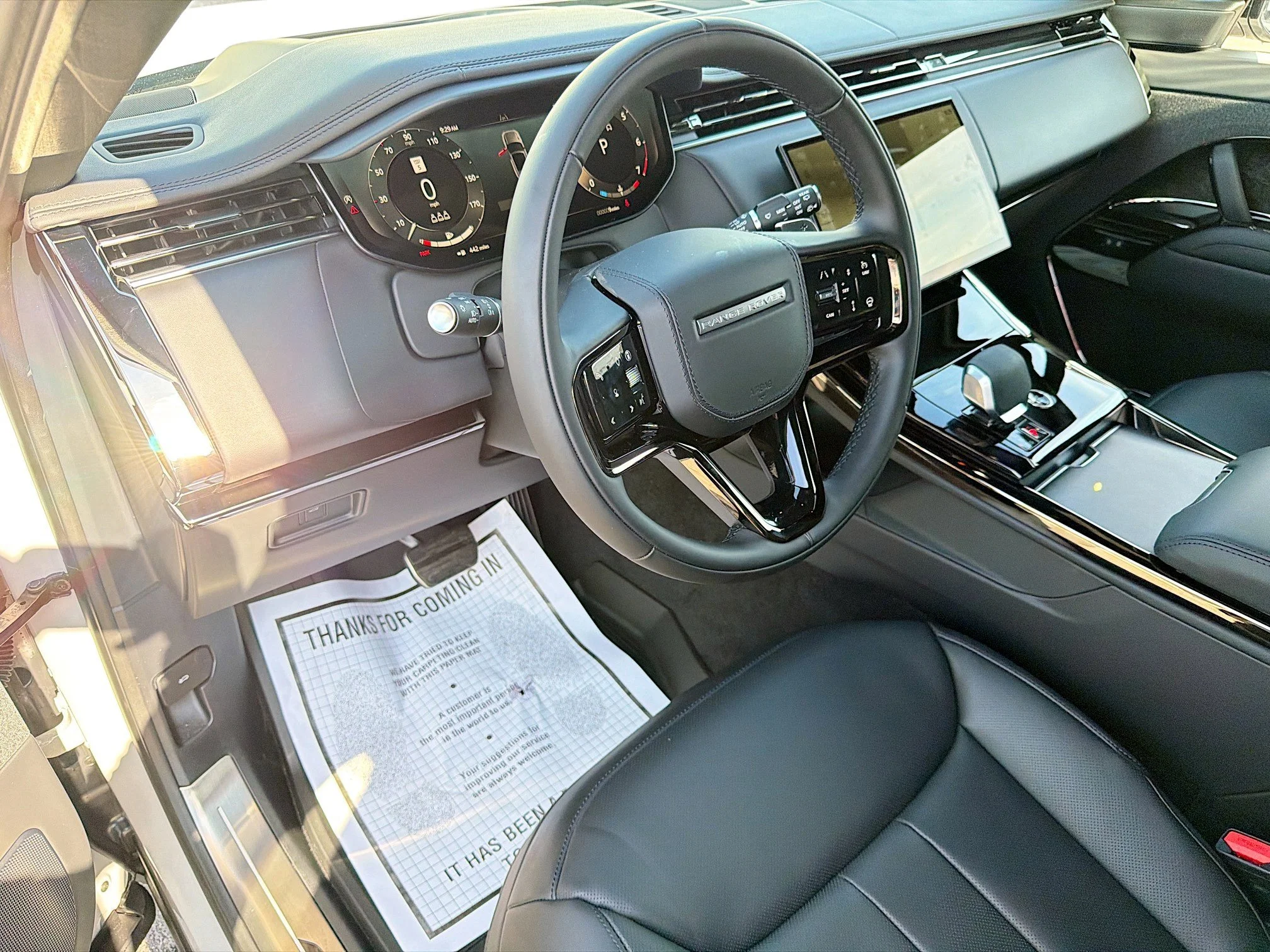 New 2026 Borasco Grey Metallic Land Rover Dynamic SE image 25