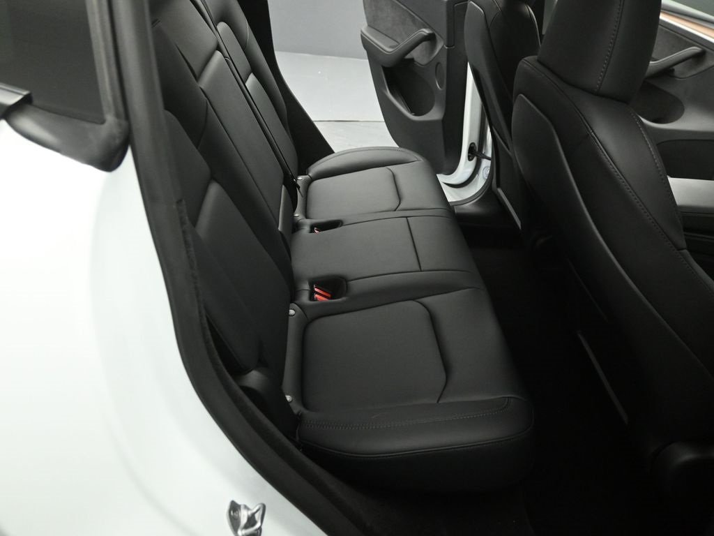 2023 TESLA MODEL Y - Image 19
