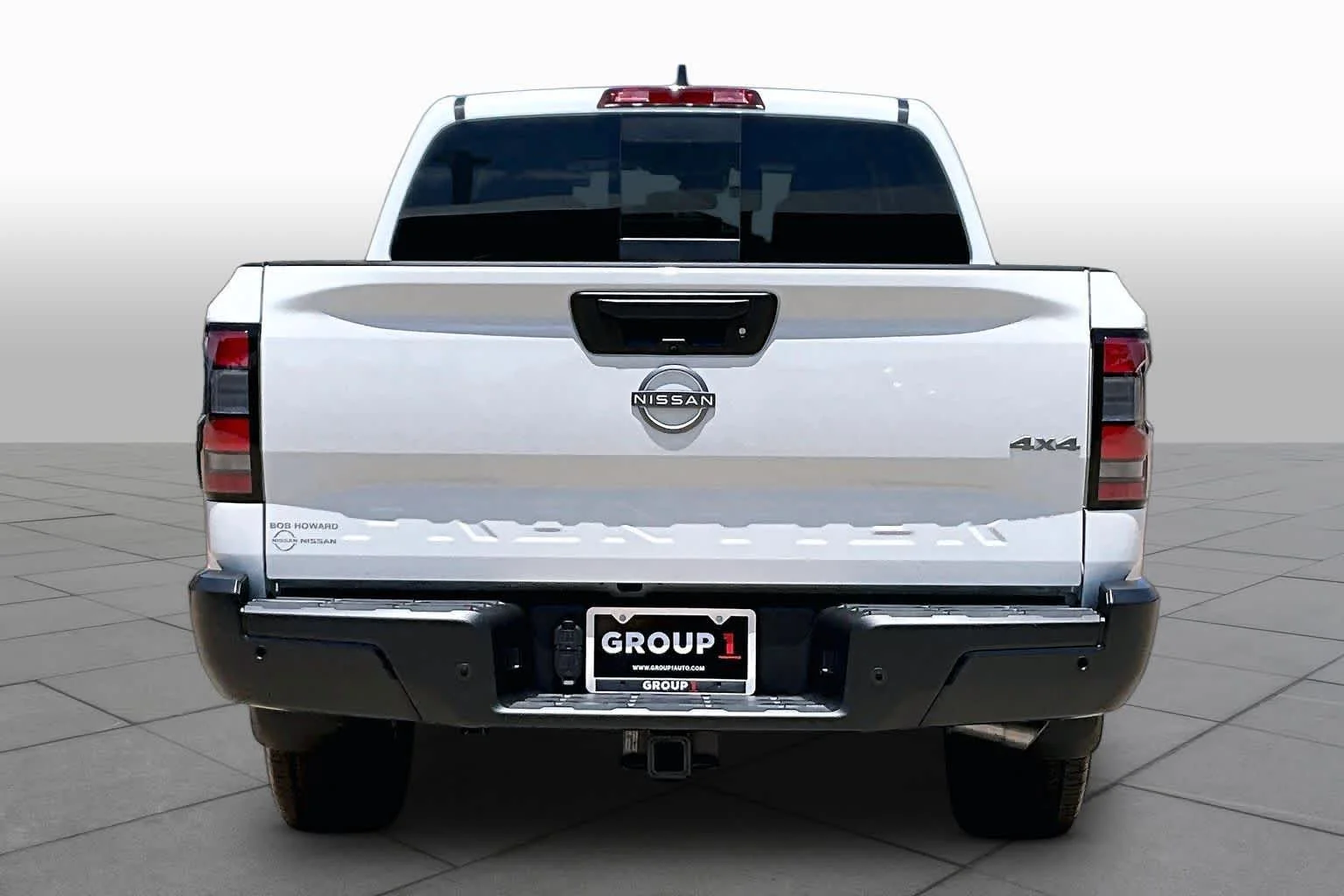 New 2026 Glacier White Nissan S image 4