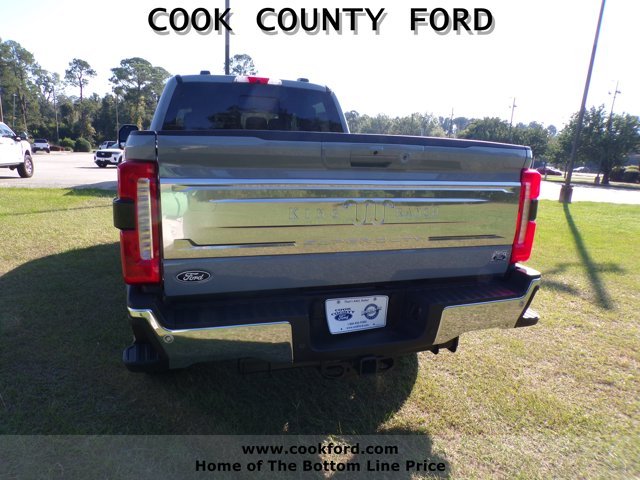 New 2027 Glacier Gray Metallic Tri-Coat Ford F-250® King Ranch® image 6