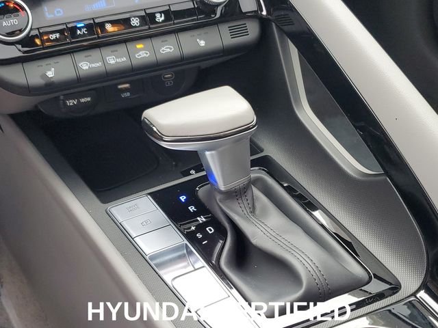 Used 2025 Red Hyundai SEL Convenience image 20
