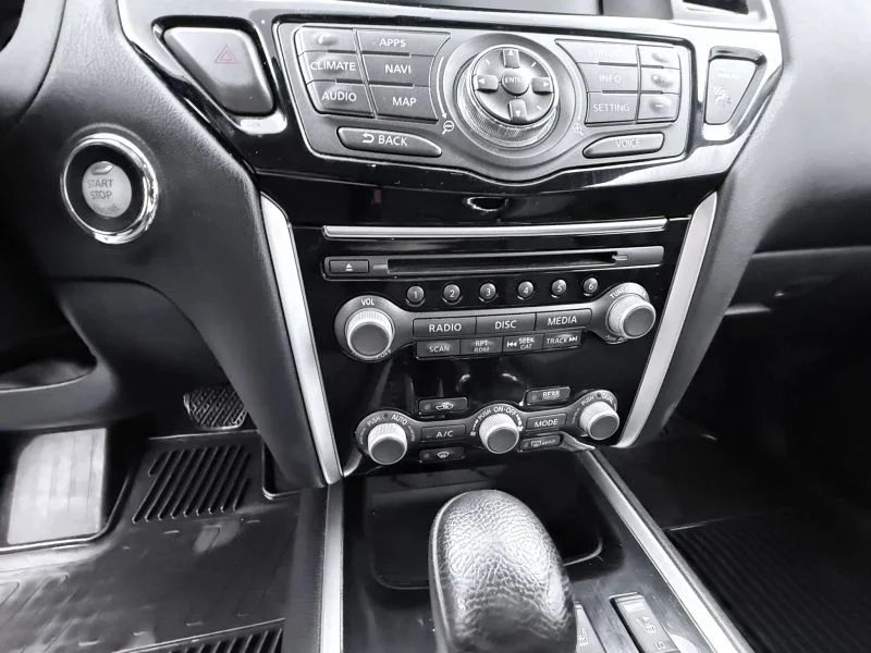 Used 2017 Gray Nissan SV Sport Utility 4D image 24