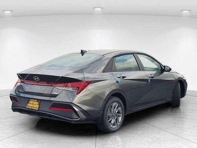 New 2026 Gray Hyundai Blue image 6