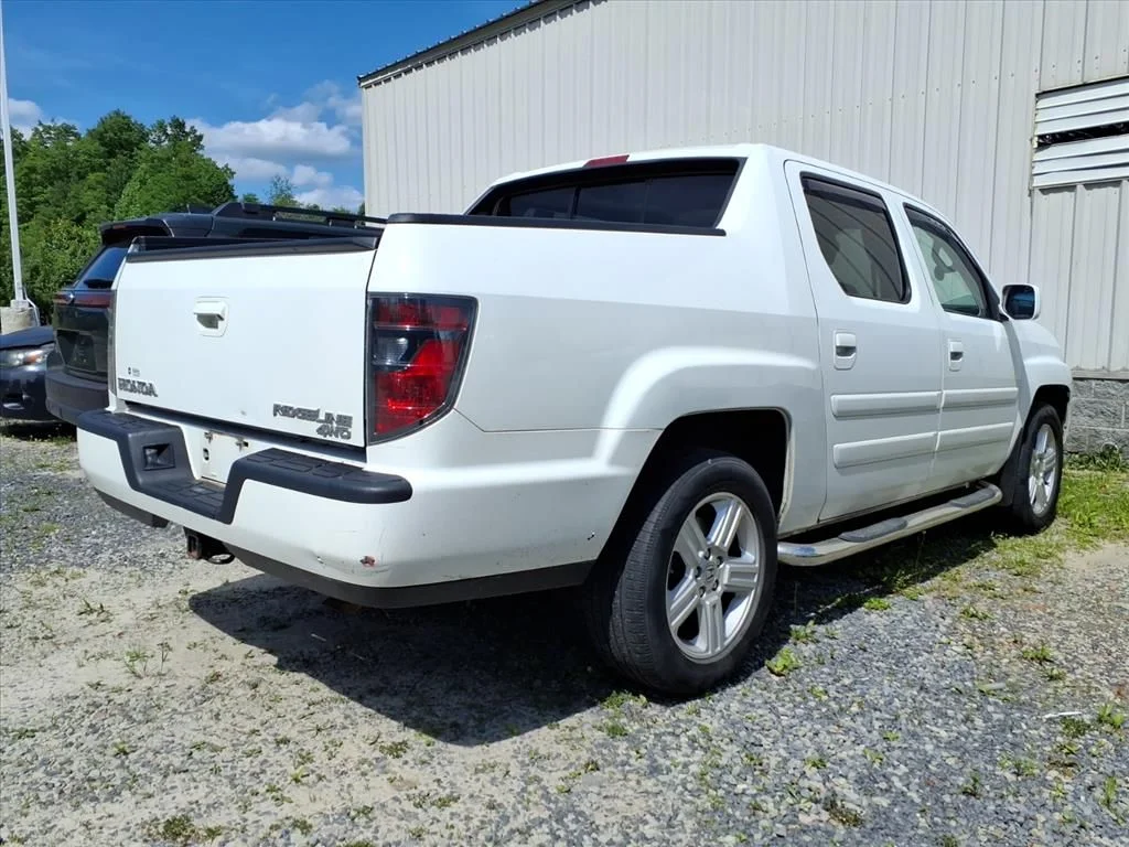 Used 2014  Honda RTL image 18